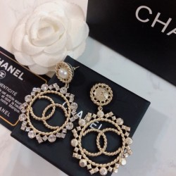 ファッション感度の高い 2024SS イヤリング CHANEL シャネル