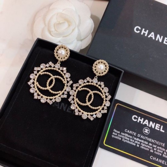 ファッション感度の高い 2024SS イヤリング CHANEL シャネル ファッション感度の高い 2024SS イヤリング CHANEL シャネル