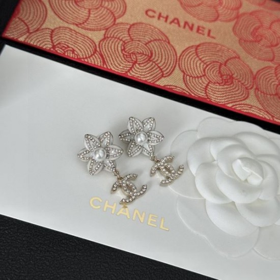 今年の春はこれで決まり 2024SS イヤリング CHANEL シャネル 今年の春はこれで決まり 2024SS イヤリング CHANEL シャネル