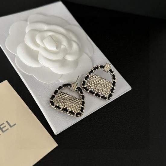 一番注目されている商品 2024SS イヤリング CHANEL シャネル 一番注目されている商品 2024SS イヤリング CHANEL シャネル