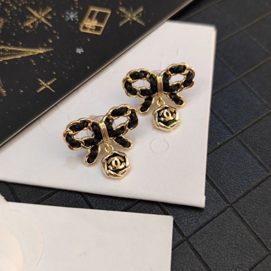 絶大な人気を博する新作 2024SS イヤリング CHANEL シャネル 絶大な人気を博する新作 2024SS イヤリング CHANEL シャネル