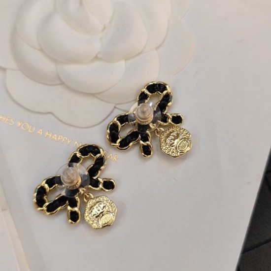 絶大な人気を博する新作 2024SS イヤリング CHANEL シャネル 絶大な人気を博する新作 2024SS イヤリング CHANEL シャネル
