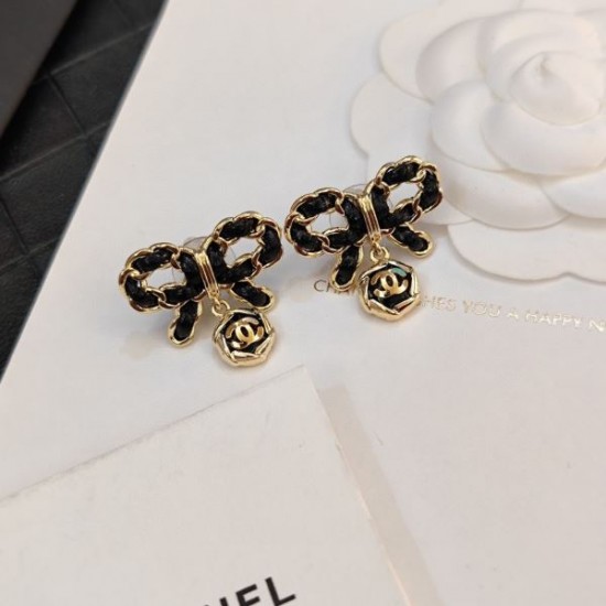 絶大な人気を博する新作 2024SS イヤリング CHANEL シャネル 絶大な人気を博する新作 2024SS イヤリング CHANEL シャネル