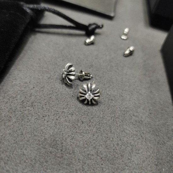 新作追加 2024SS イヤリング CHROME HEARTS クロムハーツ 新作追加 2024SS イヤリング CHROME HEARTS クロムハーツ