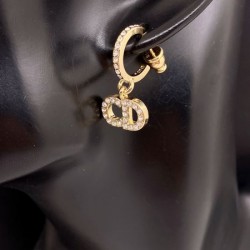 この春に大満喫できる 2024SS イヤリング DIOR ディオール