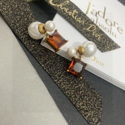 ファン必見の春夏新作 2024SS イヤリング DIOR ディオール