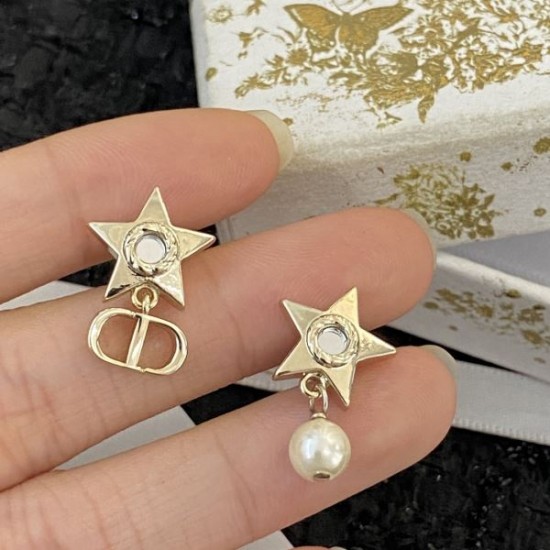 ファン必見の春夏新作 2024SS イヤリング DIOR ディオール