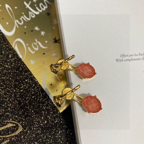 話題沸騰中の春季新作 2024SS イヤリング DIOR ディオール 話題沸騰中の春季新作 2024SS イヤリング DIOR ディオール