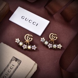 遊び心が溢れるアイテム 2024SS イヤリング GUCCI グッチ