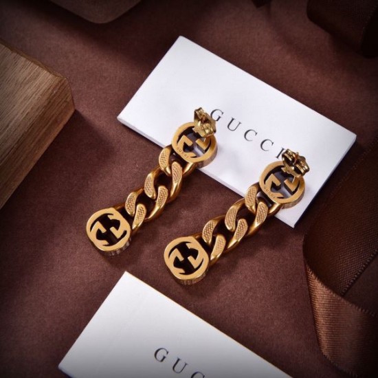 春らしい繊細なアイテム 2024SS イヤリング GUCCI グッチ 春らしい繊細なアイテム 2024SS イヤリング GUCCI グッチ
