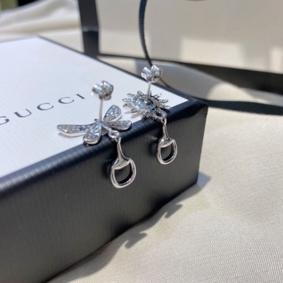 春先にはもってこいの色 2024SS イヤリング GUCCI グッチ 春先にはもってこいの色 2024SS イヤリング GUCCI グッチ
