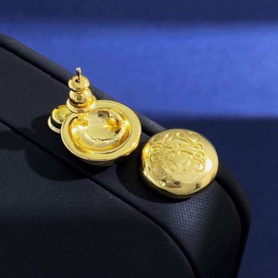 今年コレクション新作登場! 2024SS イヤリング LOEWE ロエベ 今年コレクション新作登場! 2024SS イヤリング LOEWE ロエベ
