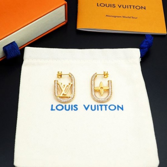 抜け感のある 2024SS イヤリング LOUIS VUITTON ルイヴィトン 抜け感のある 2024SS イヤリング LOUIS VUITTON ルイヴィトン