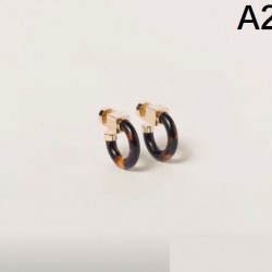 最新作入荷 2024SS イヤリング MIU MIU ミュウミュウ