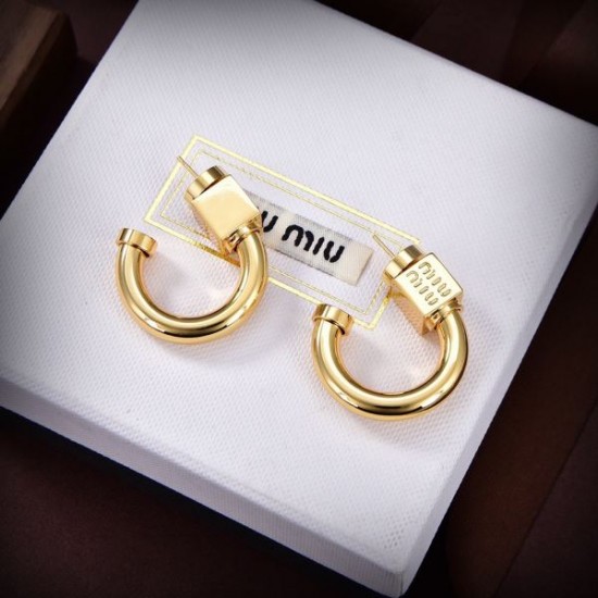 超おすすめ 2024SS イヤリング MIU MIU ミュウミュウ 超おすすめ 2024SS イヤリング MIU MIU ミュウミュウ