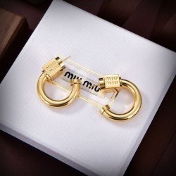 超おすすめ 2024SS イヤリング MIU MIU ミュウミュウ