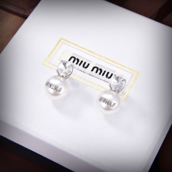 カラー豊富 2024SS イヤリング MIU MIU ミュウミュウ カラー豊富 2024SS イヤリング MIU MIU ミュウミュウ
