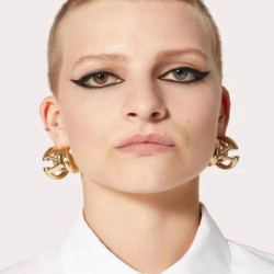 大人の魅力 2024SS イヤリング VALENTINO ヴァレンティノ