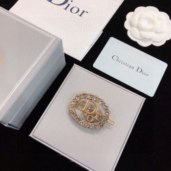 主役になる個性的なアイテム 2024SS 髪飾り DIOR ディオール