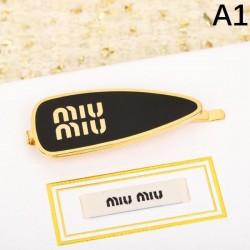 トレンドスタイル！ 2024SS 髪飾り MIU MIU ミュウミュウ