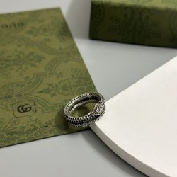 トレンドのコーディネート 2024SS リング GUCCI グッチ