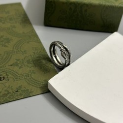 トレンドのコーディネート 2024SS リング GUCCI グッチ