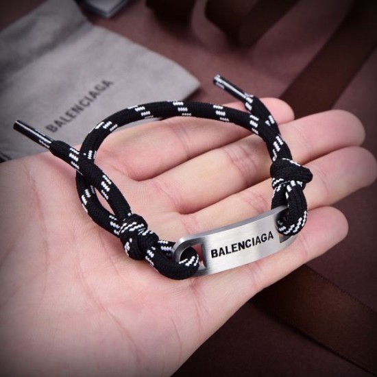 芸能人愛用ブランド 2024SS ブレスレット BALENCIAGA バレンシアガ 芸能人愛用ブランド 2024SS ブレスレット BALENCIAGA バレンシアガ