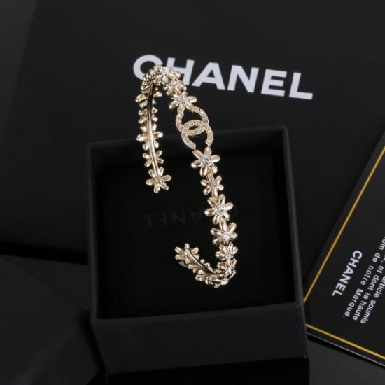 海外のファッション新品 2024SS ブレスレット CHANEL シャネル 海外のファッション新品 2024SS ブレスレット CHANEL シャネル