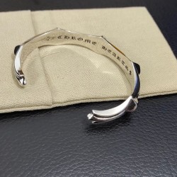 春夏のトレンド 2024SS ブレスレット CHROME HEARTS クロムハーツ