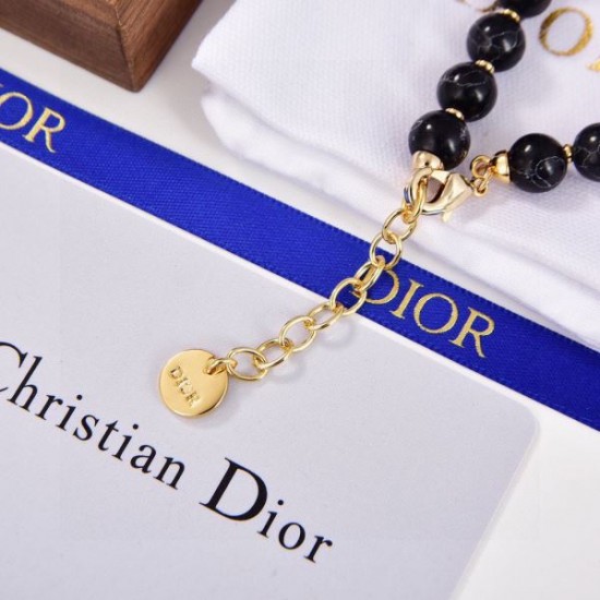 ゆったり感のあるアイテム 2024SS ブレスレット DIOR ディオール ゆったり感のあるアイテム 2024SS ブレスレット DIOR ディオール