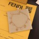 インパクト抜群のデザイン 2024SS ブレスレット FENDI フェンデイ インパクト抜群のデザイン 2024SS ブレスレット FENDI フェンデイ