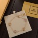 春夏のコレクションで新作 2024SS ブレスレット FENDI フェンデイ 春夏のコレクションで新作 2024SS ブレスレット FENDI フェンデイ