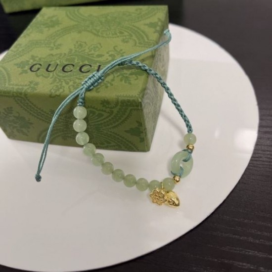 レトロな雰囲気が漂う 2024SS ブレスレット GUCCI グッチ レトロな雰囲気が漂う 2024SS ブレスレット GUCCI グッチ