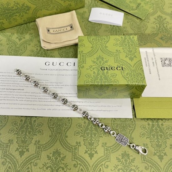 人カジュアルスタイル 2024SS ブレスレット GUCCI グッチ 人カジュアルスタイル 2024SS ブレスレット GUCCI グッチ