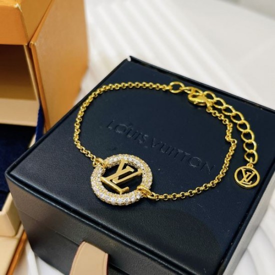 人気モデル愛用 2024SS ブレスレット LOUIS VUITTON ルイヴィトン 人気モデル愛用 2024SS ブレスレット LOUIS VUITTON ルイヴィトン