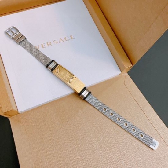 話題の春季新作 2024SS ブレスレット VERSACE ヴェルサーチェ 話題の春季新作 2024SS ブレスレット VERSACE ヴェルサーチェ
