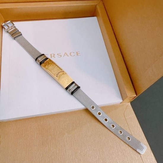 話題の春季新作 2024SS ブレスレット VERSACE ヴェルサーチェ 話題の春季新作 2024SS ブレスレット VERSACE ヴェルサーチェ