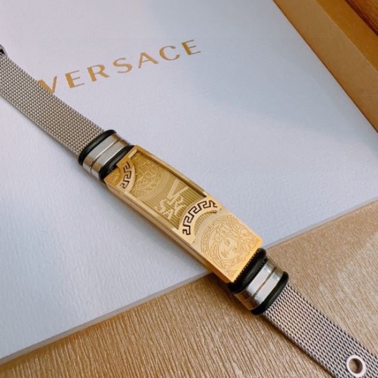 話題の春季新作 2024SS ブレスレット VERSACE ヴェルサーチェ 話題の春季新作 2024SS ブレスレット VERSACE ヴェルサーチェ