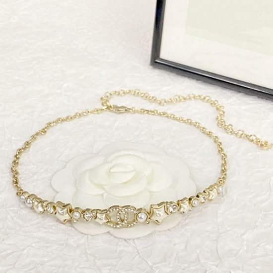 上品なカジュアルコーデに 2024SS ネックレス CHANEL シャネル 上品なカジュアルコーデに 2024SS ネックレス CHANEL シャネル