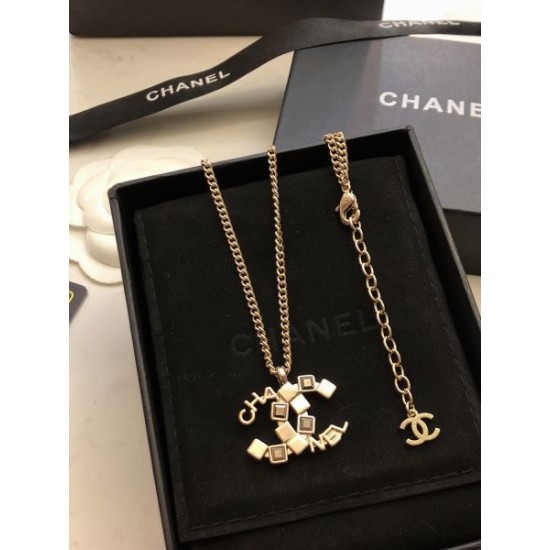 今年売れた人気のスタイル 2024SS ネックレス CHANEL シャネル 今年売れた人気のスタイル 2024SS ネックレス CHANEL シャネル