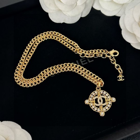 お洒落度が一段アップする 2024SS ネックレス CHANEL シャネル お洒落度が一段アップする 2024SS ネックレス CHANEL シャネル