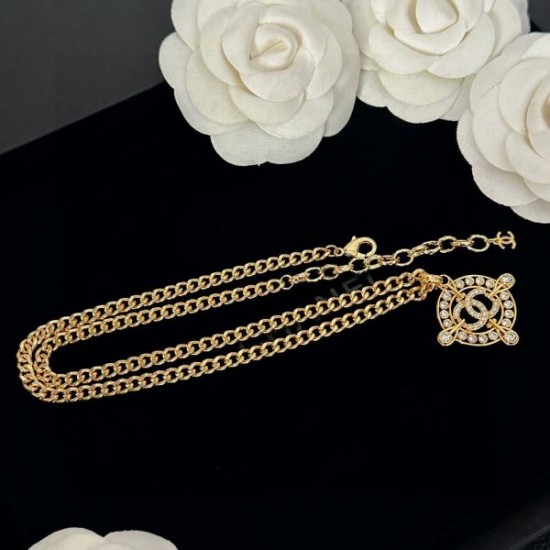 お洒落度が一段アップする 2024SS ネックレス CHANEL シャネル お洒落度が一段アップする 2024SS ネックレス CHANEL シャネル