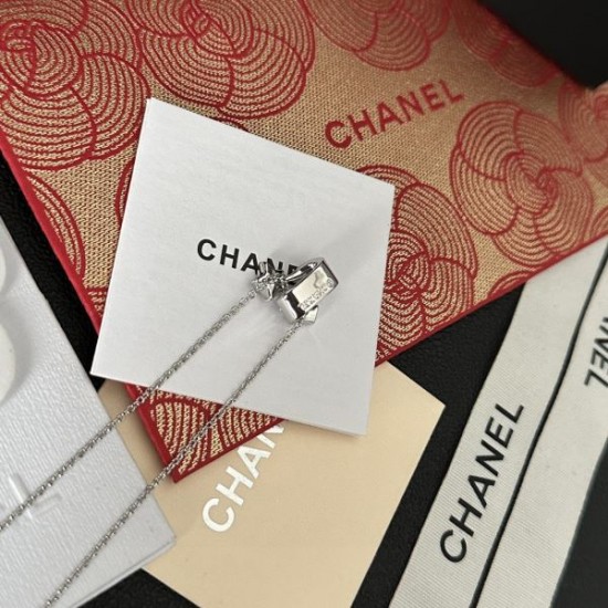 夢中になる春季新作が続出 2024SS ネックレス CHANEL シャネル 夢中になる春季新作が続出 2024SS ネックレス CHANEL シャネル