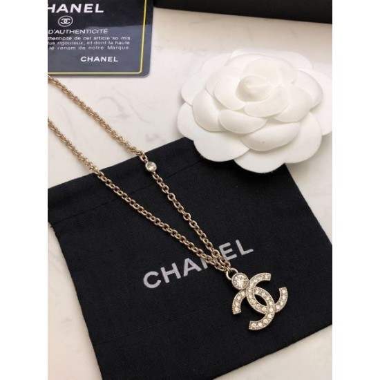 著名人やセレブも愛用する 2024SS ネックレス CHANEL シャネル 著名人やセレブも愛用する 2024SS ネックレス CHANEL シャネル