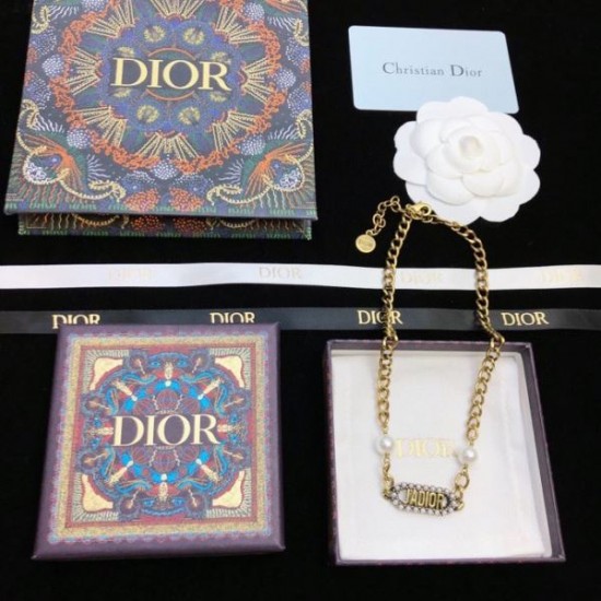 好感度が高いアイテム 2024SS ネックレス DIOR ディオール 好感度が高いアイテム 2024SS ネックレス DIOR ディオール