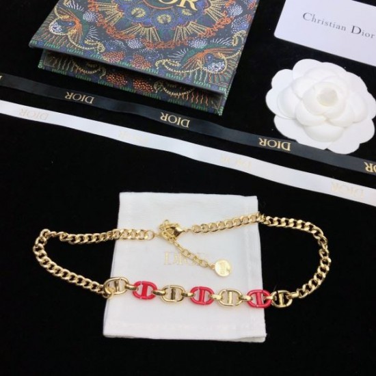 おしゃれの幅が広がり 2024SS ネックレス DIOR ディオール おしゃれの幅が広がり 2024SS ネックレス DIOR ディオール