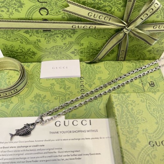 最後の春夏コレクション 2024SS ネックレス GUCCI グッチ 最後の春夏コレクション 2024SS ネックレス GUCCI グッチ