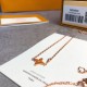 ロゴが素敵 2024SS ネックレス LOUIS VUITTON ルイヴィトン ロゴが素敵 2024SS ネックレス LOUIS VUITTON ルイヴィトン