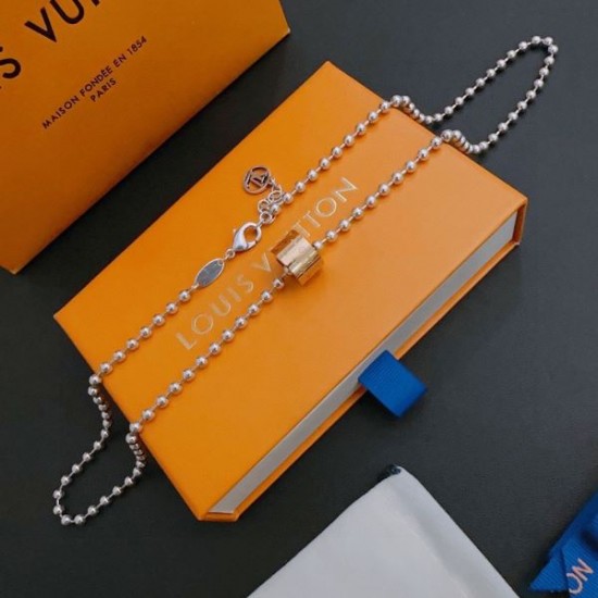 売切れ必須 2024SS ネックレス LOUIS VUITTON ルイヴィトン 売切れ必須 2024SS ネックレス LOUIS VUITTON ルイヴィトン
