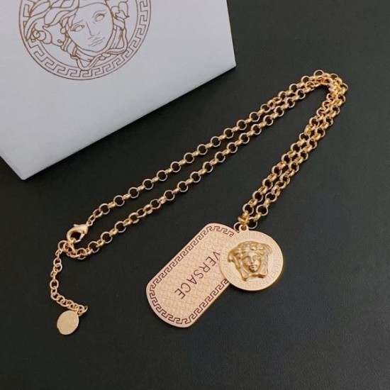 在庫セール 2024SS ネックレス VERSACE ヴェルサーチェ 在庫セール 2024SS ネックレス VERSACE ヴェルサーチェ